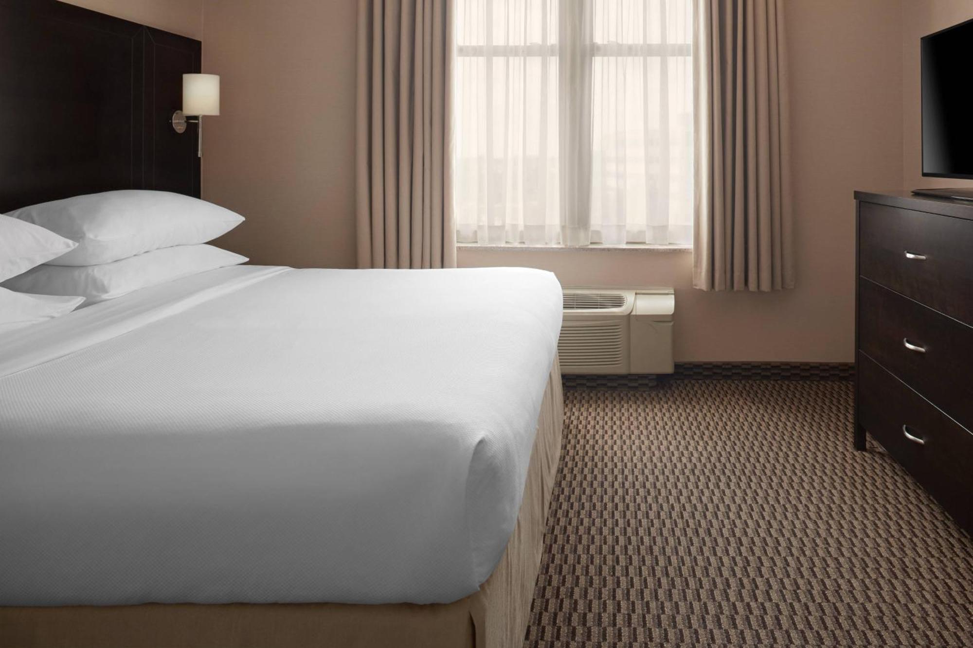 Delta Hotels By Marriott Guelph Conference Centre Kültér fotó